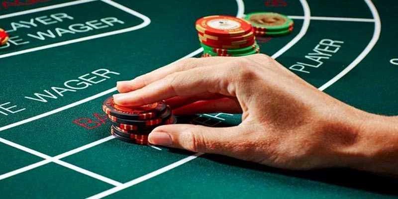 NEW88 Chia Sẻ Chi Tiết Luật Chơi Baccarat Là Gì? 6 chơi Baccarat